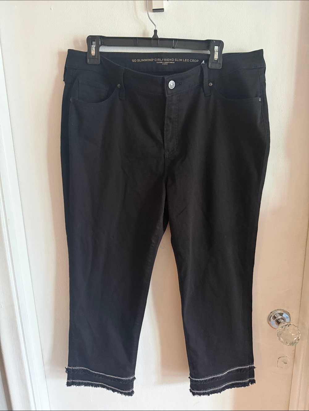 Chicos girlfriend Black Slim Crop Jeans - Frayed Hem 2.5